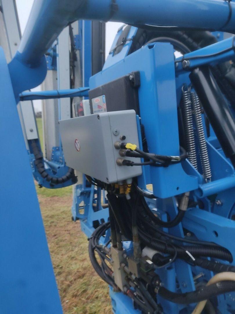 Lemken Vega 12 5000l Anhängespritze Pflanzenschutzspritze Amazone Horsch UX