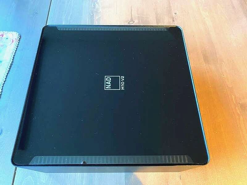 NAD M10 V2 BluOS Streaming-Vollverstärker - Schwarz, Gebraucht