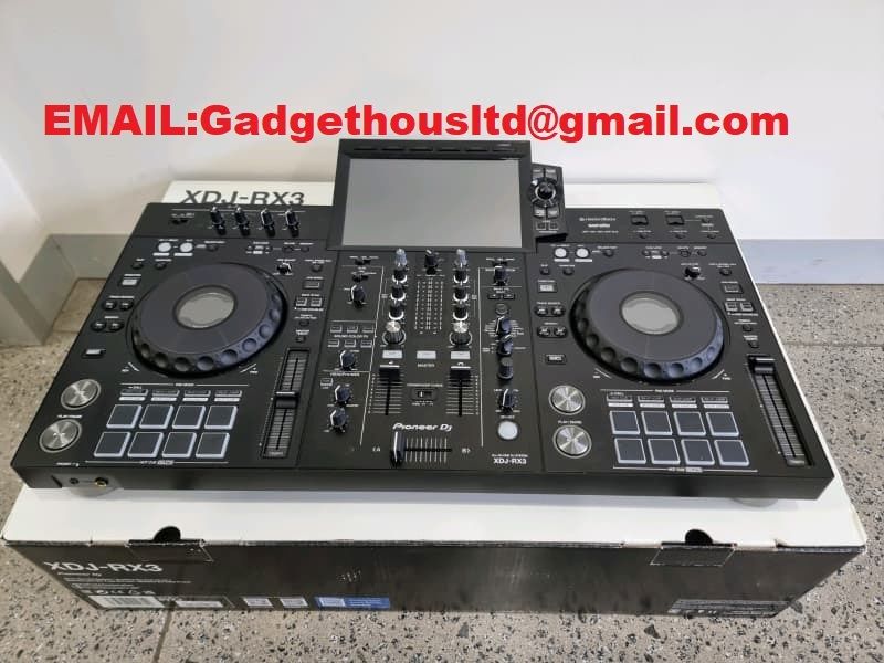 Pioneer CDJ-3000 Multi-Player ,Pioneer DJM-A9 DJ Mixer, Pioneer DJM-V10-LF DJ Mixer, Pioneer DJM-S11