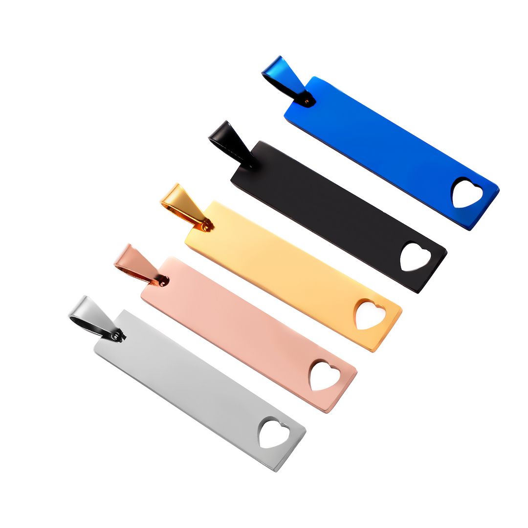 Halslederkette mit  Edelstahlanhänger „Klassik“personalisiert