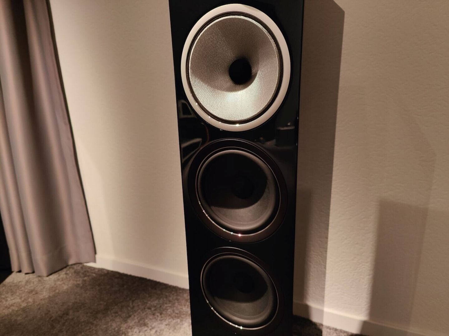 Bowers & Wilkins 702 Signature High End Standlautsprecher