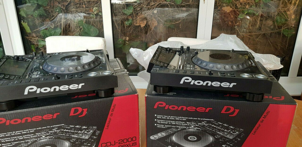 Pioneer dj xdj-rx3, yamaha genos 76-key, pioneer ddj-rev7 dj Kontroler, korg pa4x 76 key