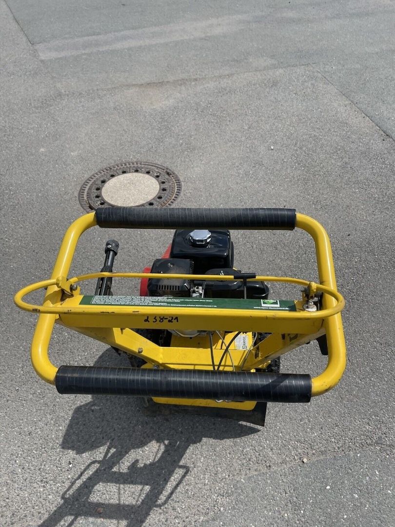 Rayco RG 13 Serie II Baumstumpffräse Stubbenfräse Wurzelfräse 2015 / 238-21