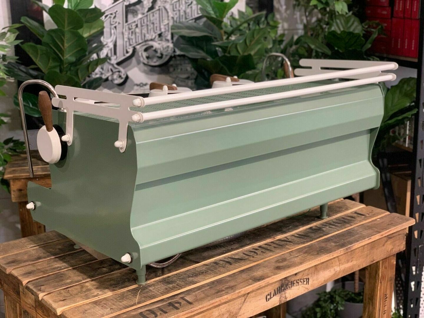 Synesso Cyncra 3 Group Custom Grün, Weiss & Holz Espresso Kafeemaschine