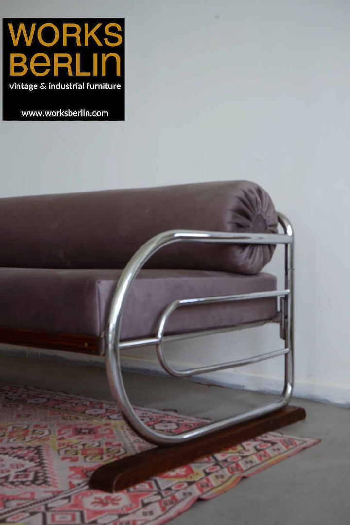 Bauhaus Sofa, Tagesbett, Liege, neu gepolstert und restauriert