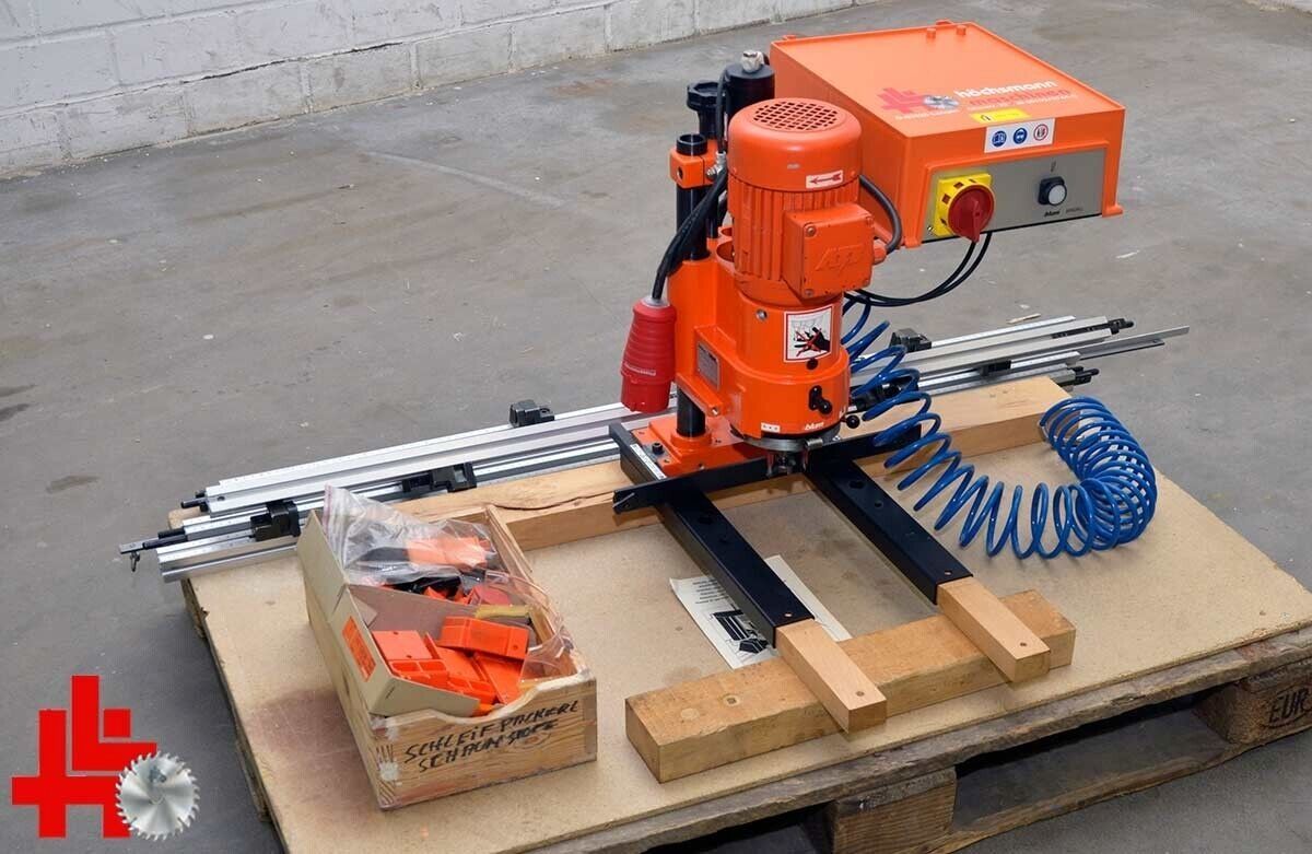 BLUM Minidrill Bohr- und Einpressautomat