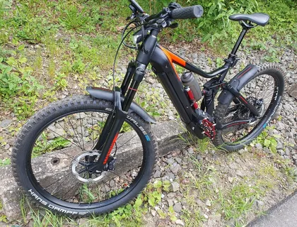 E-Mountainbike - der Marke Bulls - Stream Evo AM 3 - Fully - voll gefedert.