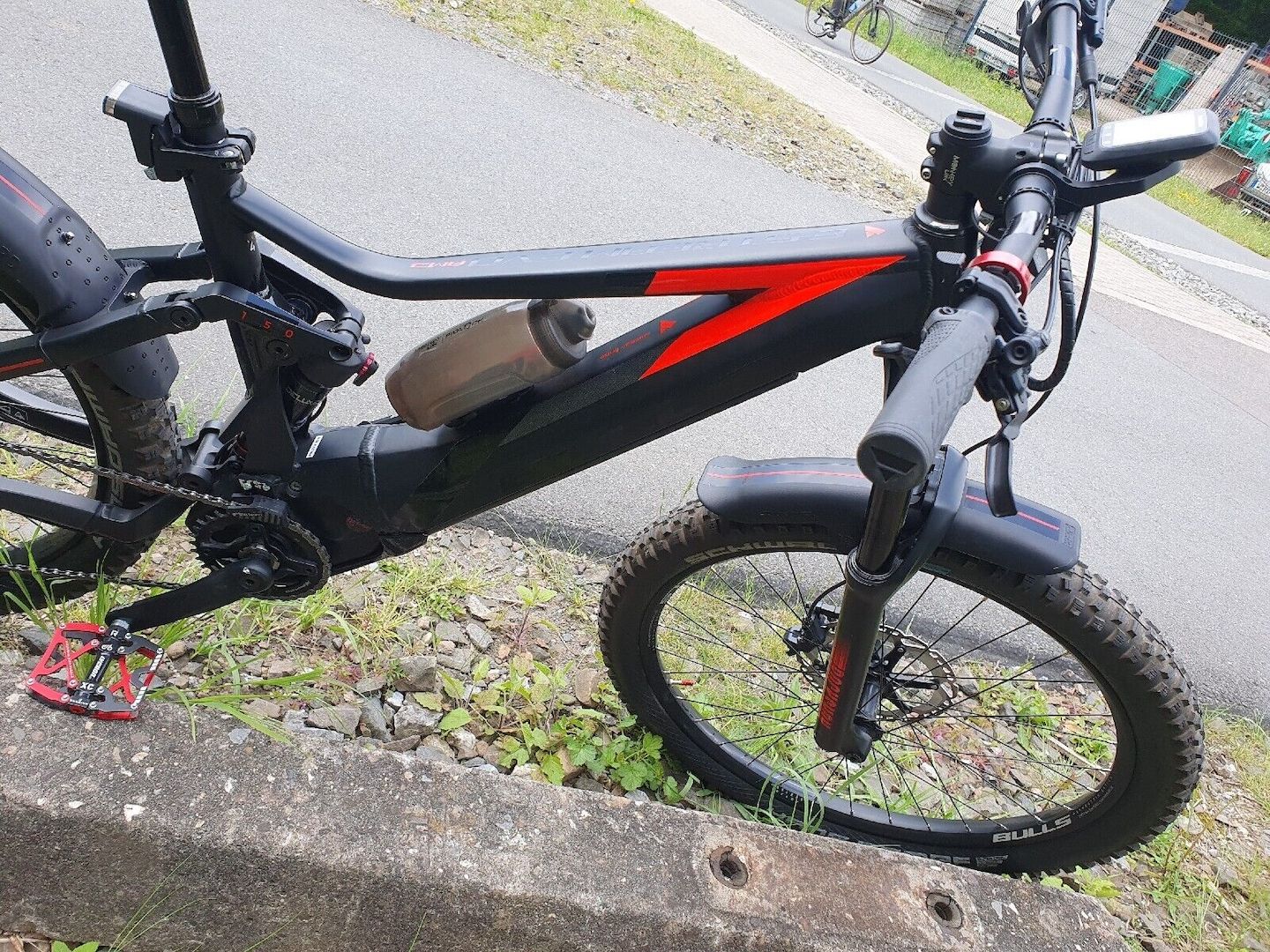 E-Mountainbike - der Marke Bulls - Stream Evo AM 3 - Fully - voll gefedert.