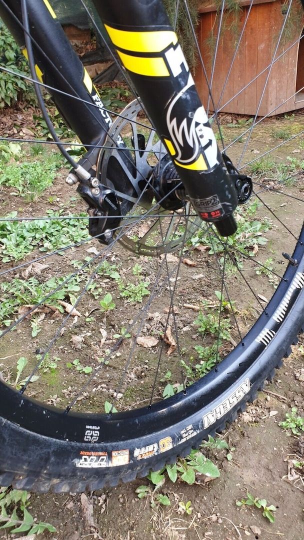 e-MTB Enduro YT Industries Decoy CF Pro Race, MY2019, Taglia Large