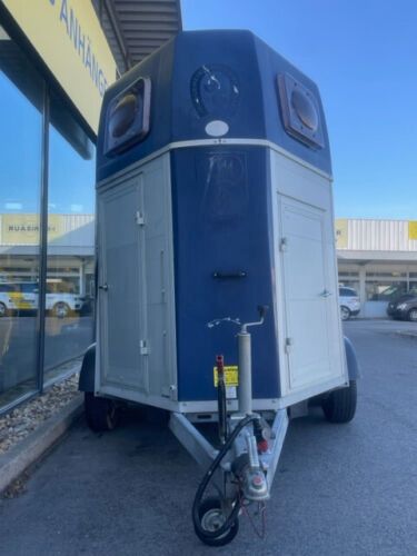 Humbaur Carrus 2-Pferdeanhänger 2,4t SK 1. Hand