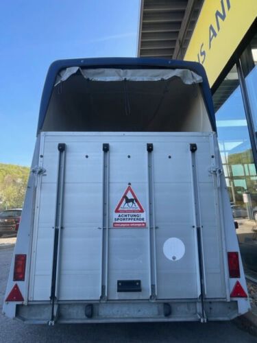 Humbaur Carrus 2-Pferdeanhänger 2,4t SK 1. Hand