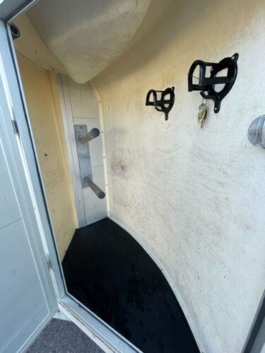 Humbaur Carrus 2-Pferdeanhänger 2,4t SK 1. Hand