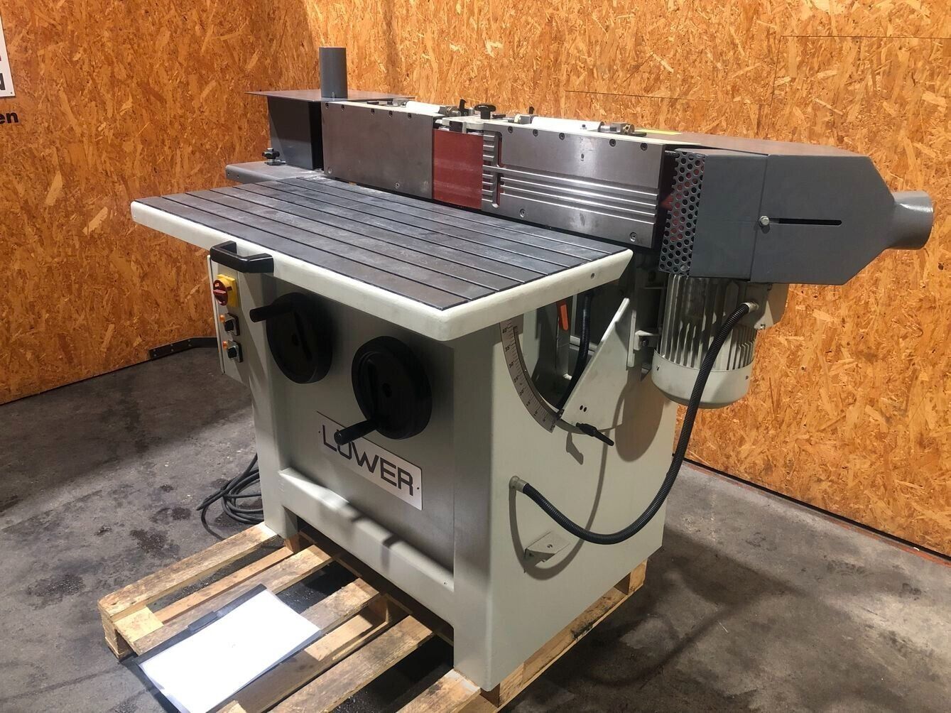 Kantenschleifmaschine LÖWER KSM 2, Bj. 2000 mit Furnierschleifeinrichtung