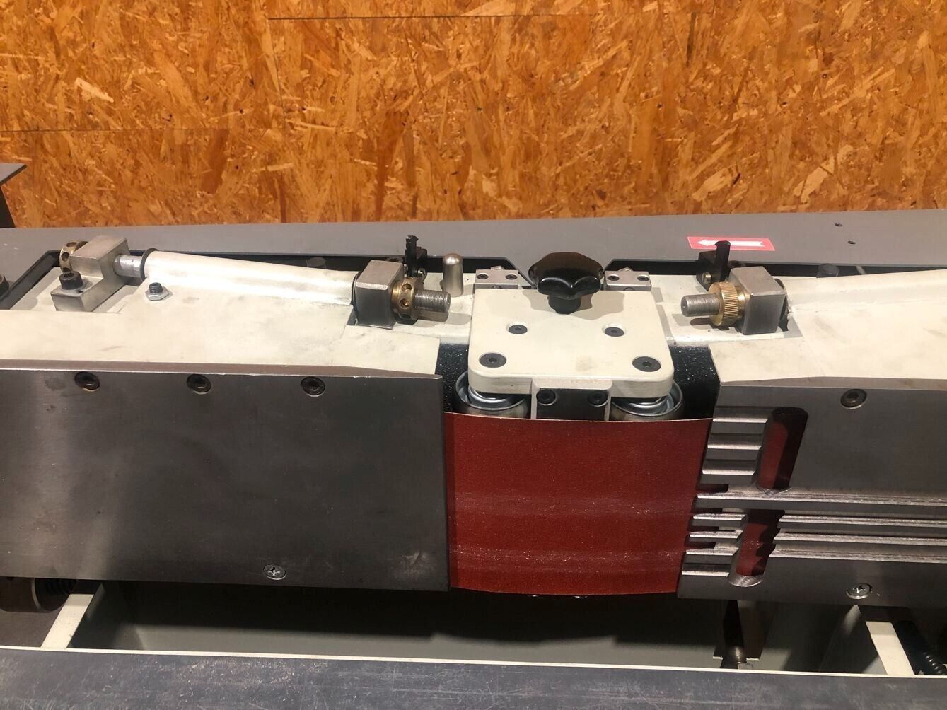 Kantenschleifmaschine LÖWER KSM 2, Bj. 2000 mit Furnierschleifeinrichtung