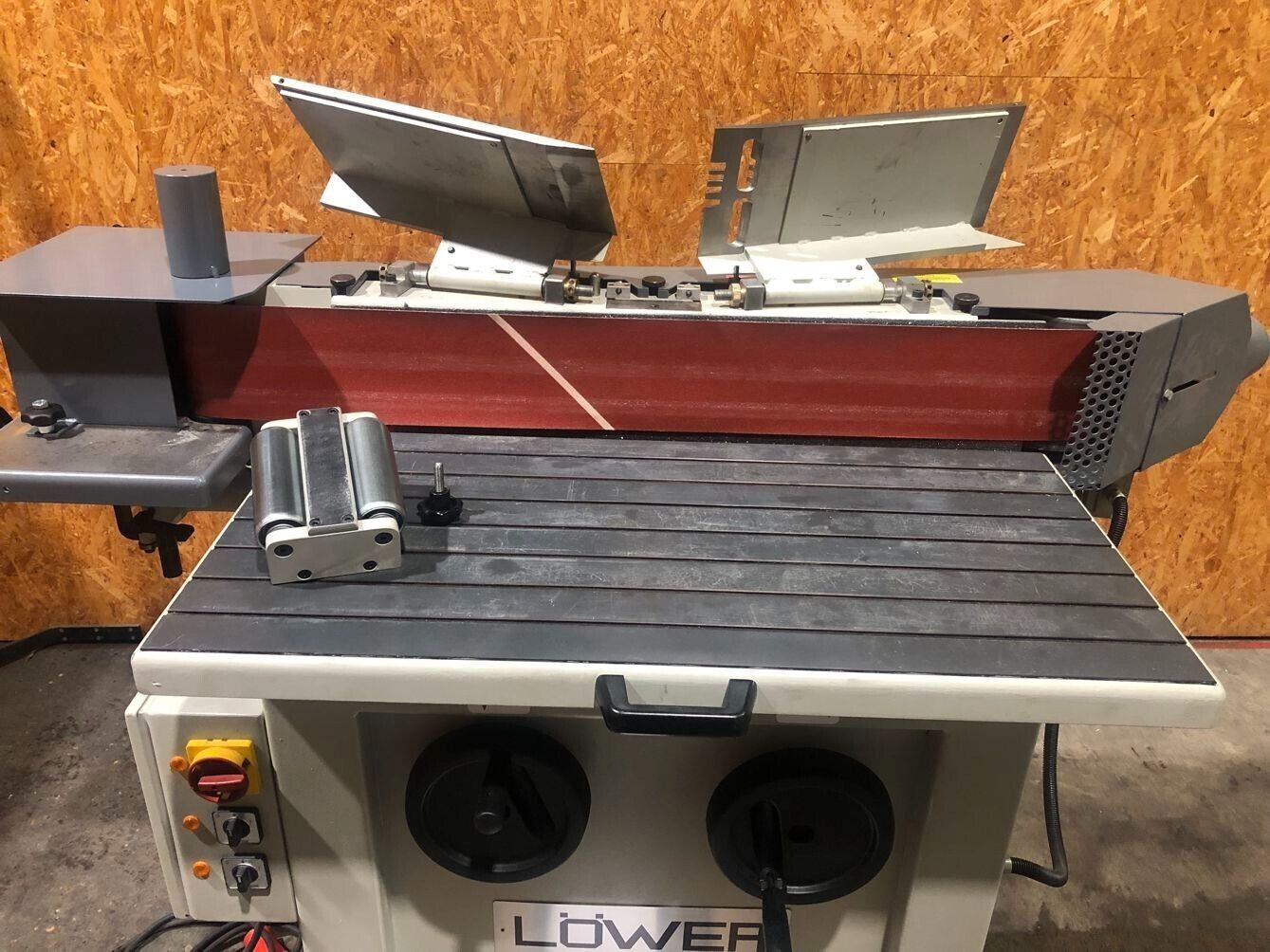 Kantenschleifmaschine LÖWER KSM 2, Bj. 2000 mit Furnierschleifeinrichtung