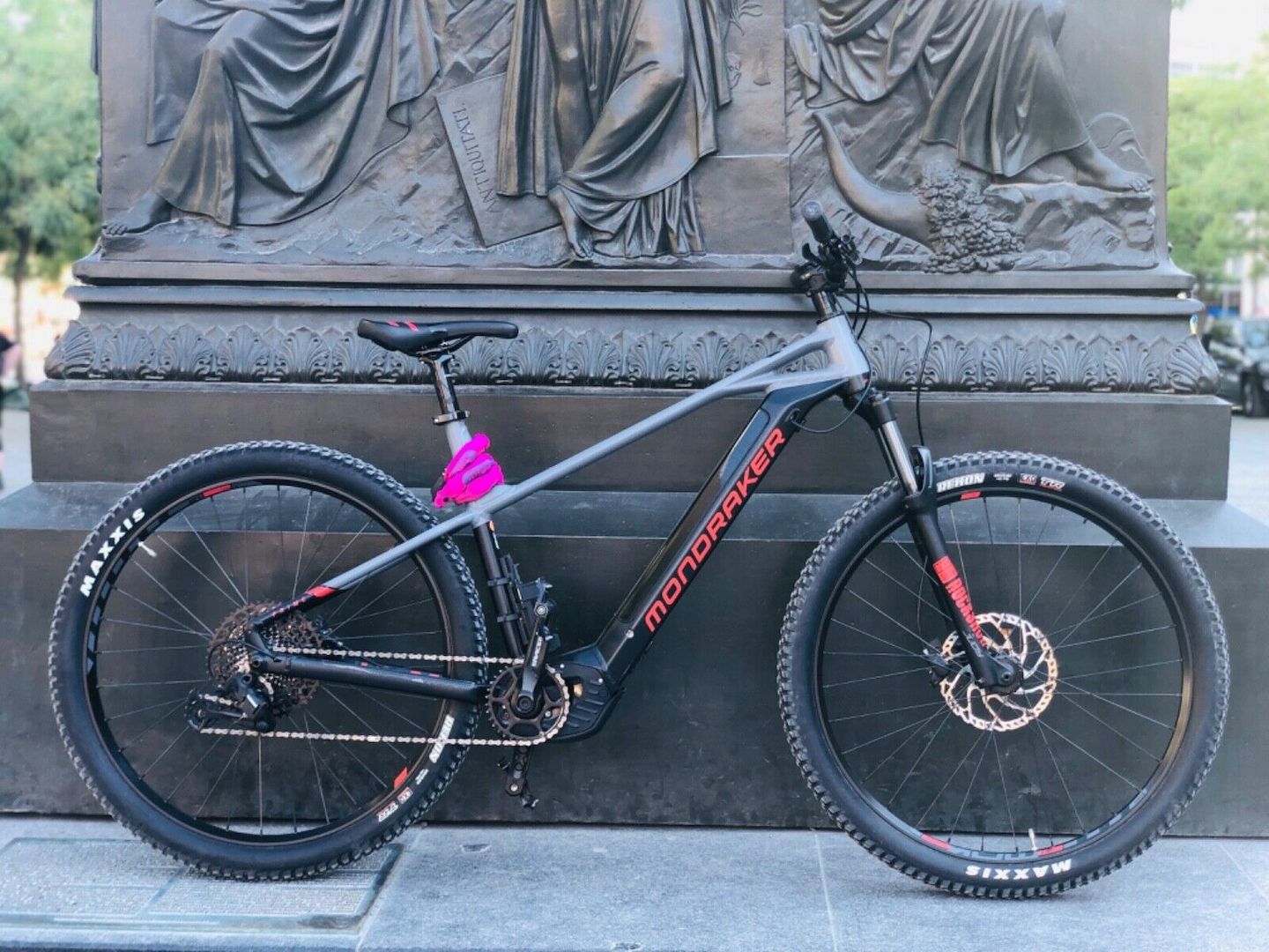 Mondraker PRIME E-BikeE-MTB 29 Bosch CX 85nm 625Wh RockShox XL Rechnung