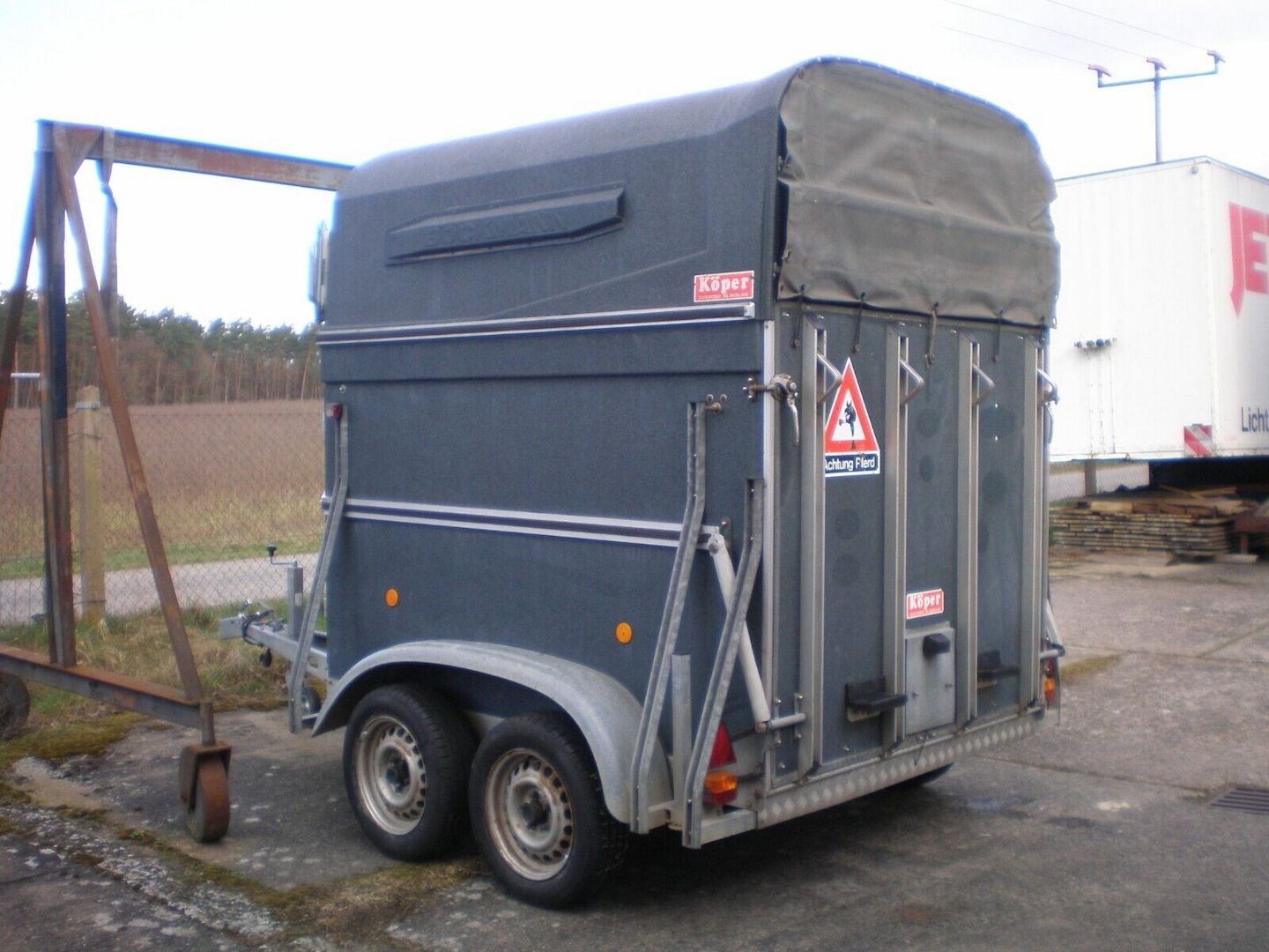 PKW - Pferdeanhänger - Kofferanhänger - Motorradtransportanhänger - Tüv 04.2025