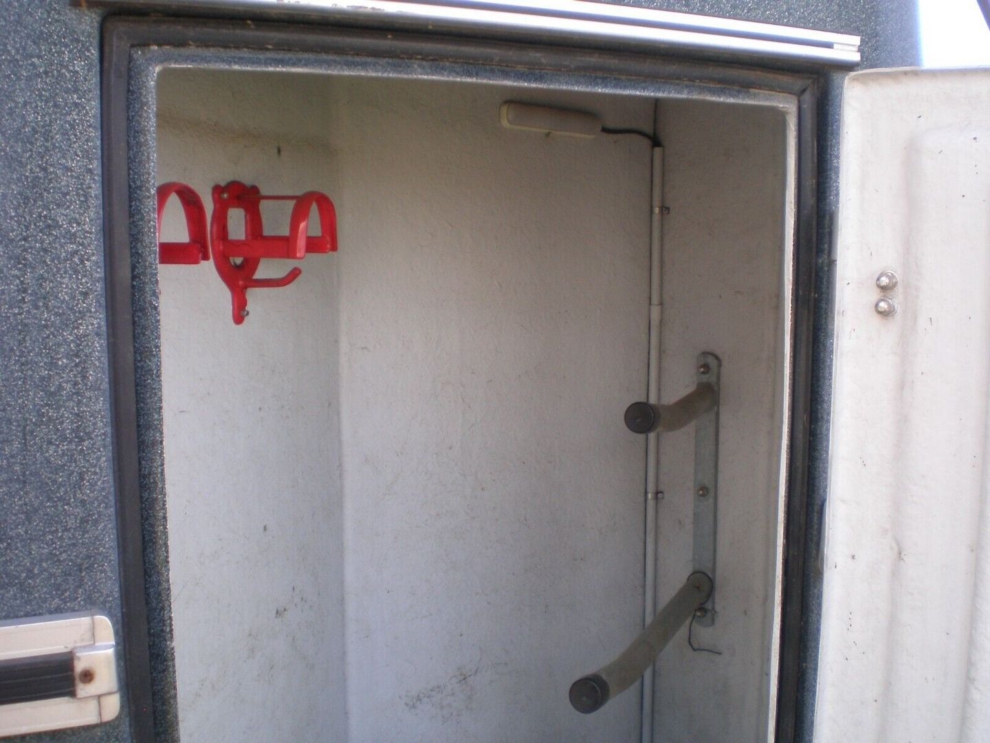 PKW - Pferdeanhänger - Kofferanhänger - Motorradtransportanhänger - Tüv 04.2025