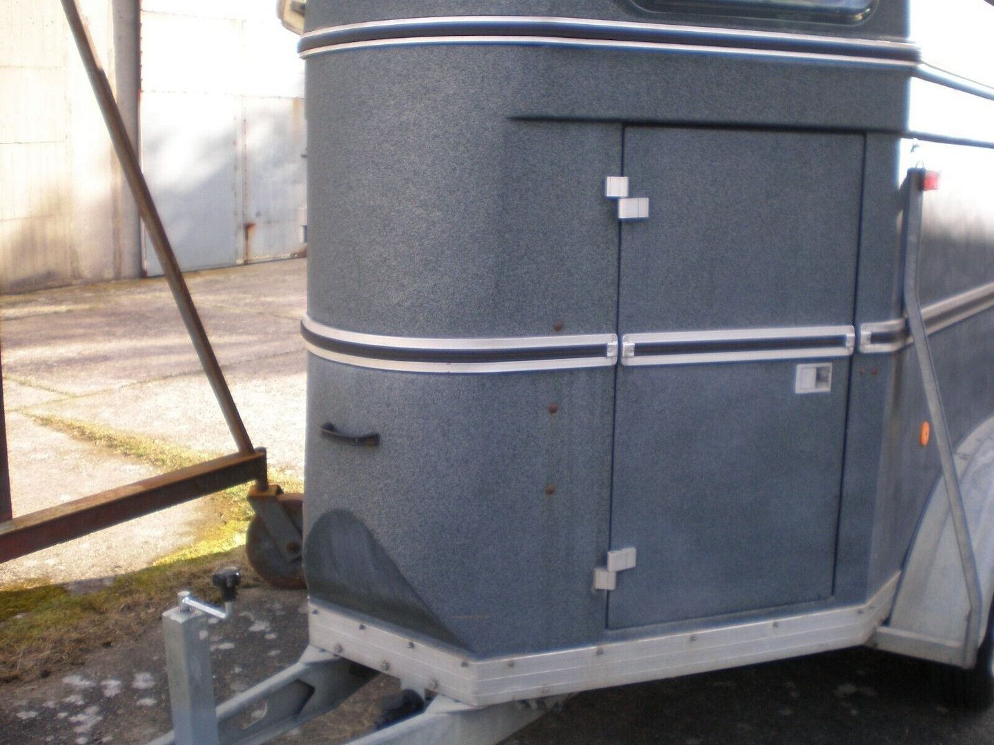 PKW - Pferdeanhänger - Kofferanhänger - Motorradtransportanhänger - Tüv 04.2025