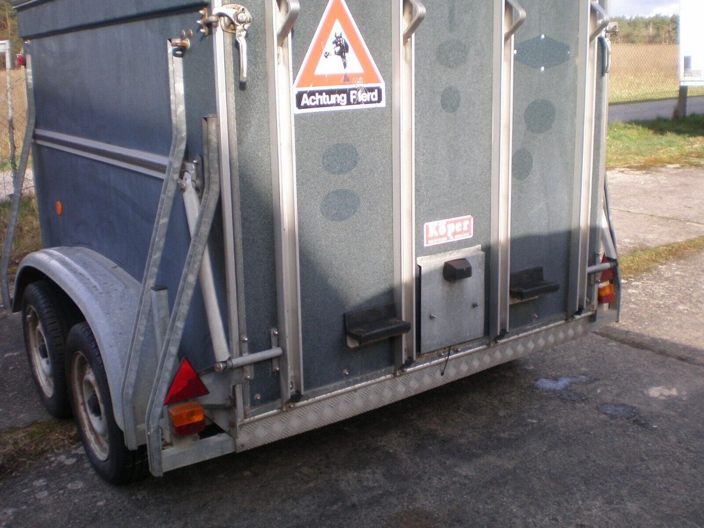 PKW - Pferdeanhänger - Kofferanhänger - Motorradtransportanhänger - Tüv 04.2025