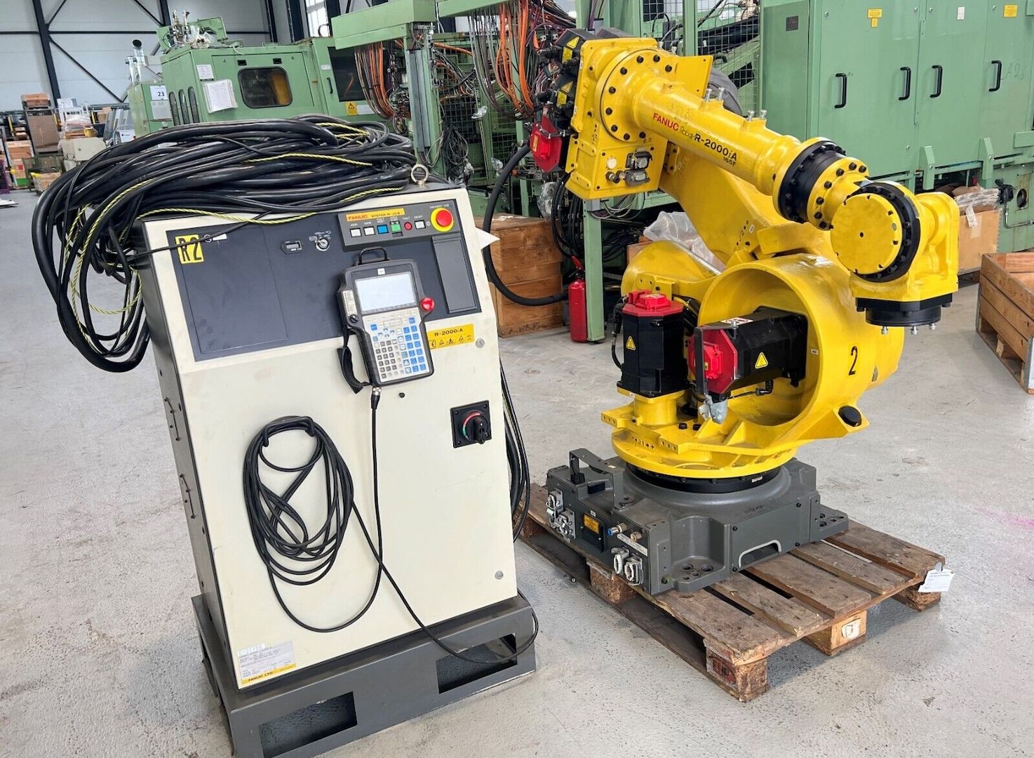 FANUC Industrieroboter R-2000iA/165F mit R-J3iB