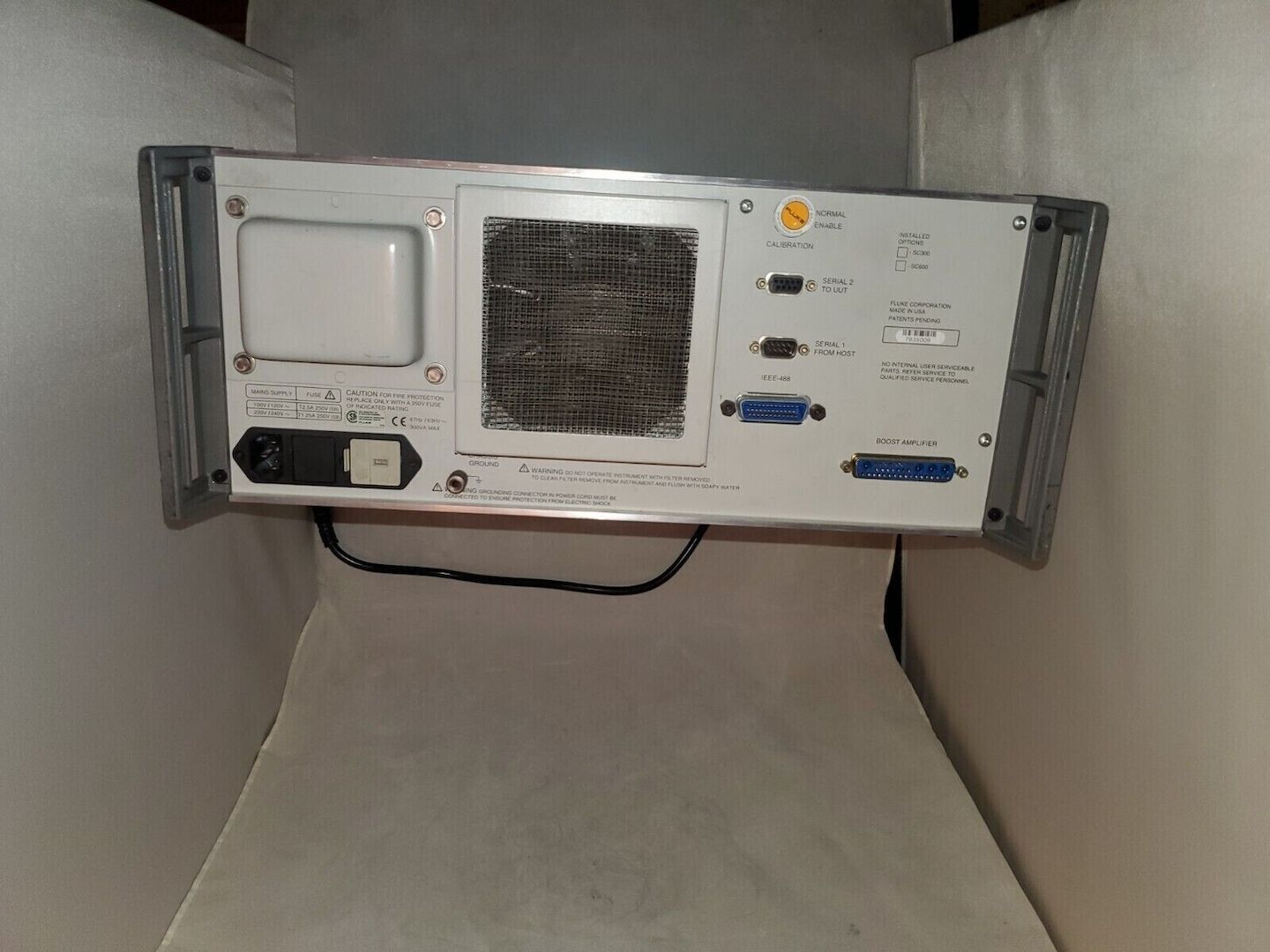 FLUKE 5500A MULTI FUNCTION