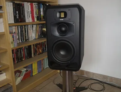 Adam Audio S3V Studiomonitor