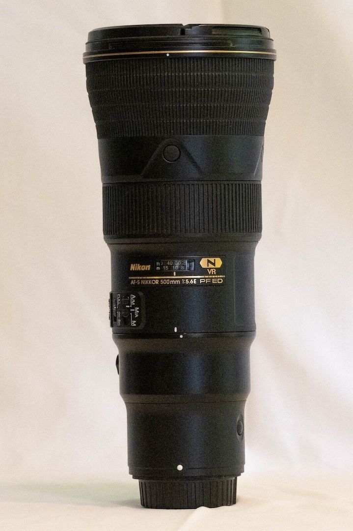 Nikon AF-S NIKKOR 500mm f/5.6E PF ED VR Kamera-Objektive