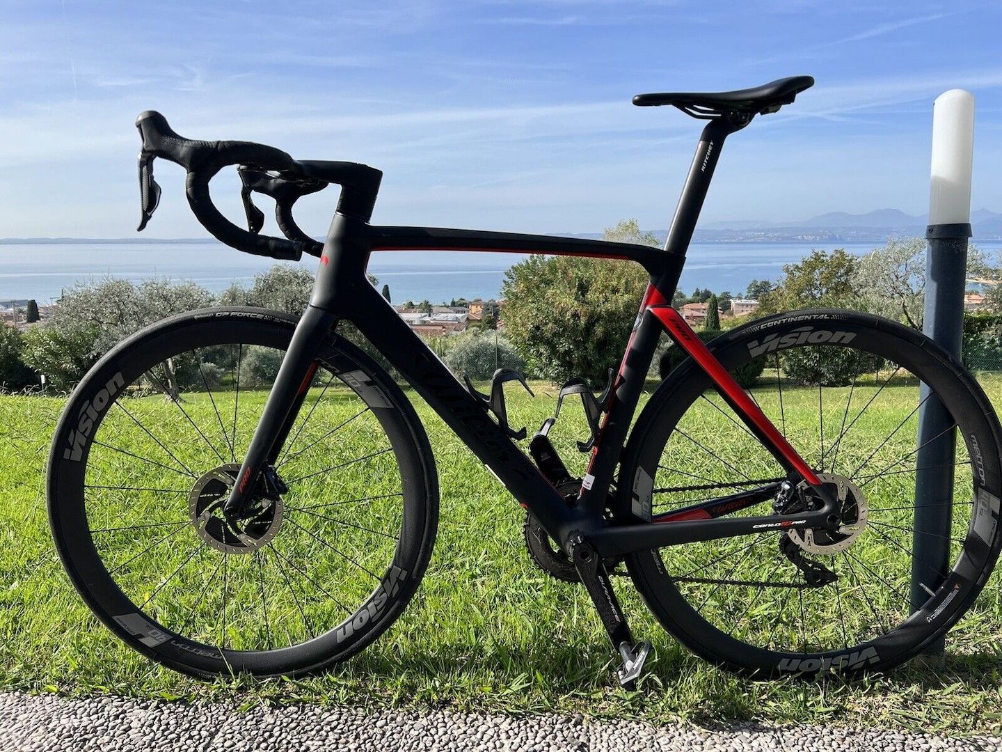 Wilier Cento 10 PRO Dura ACE Ausstattung Rennrad