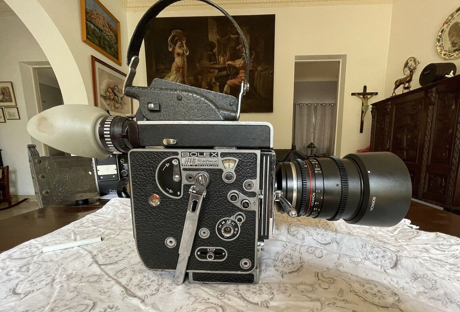 Bolex H16 Rex 5 + Adapter Canon EF + Rokinon Cine 85mm