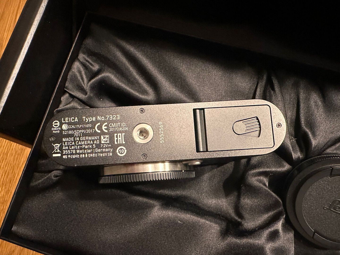 Leica CL "100 Jahre Bauhaus - Bauhaus Museum Dessau"