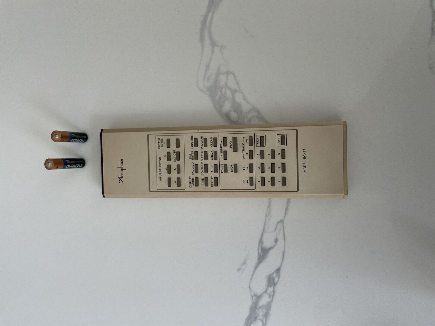 Accuphase C-2800 Amplifier