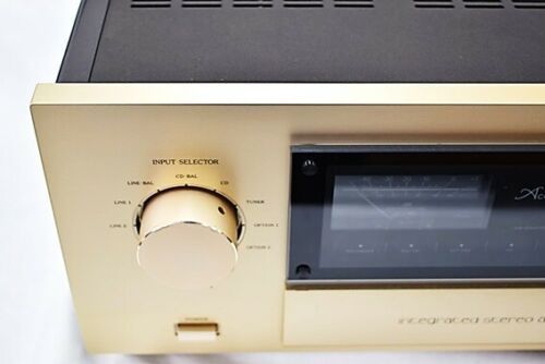 Accuphase E-550 Integrated Amplifier