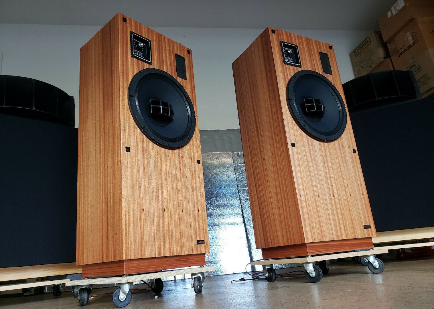 Altec Lansing Stonehenge III Lautsprecher