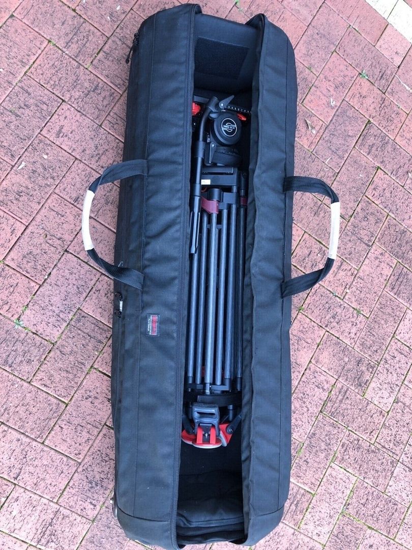 Sachtler System18 S1 SL MCF Stativ mit Portabrace-Koffer in ausgezeichnetem Zustand