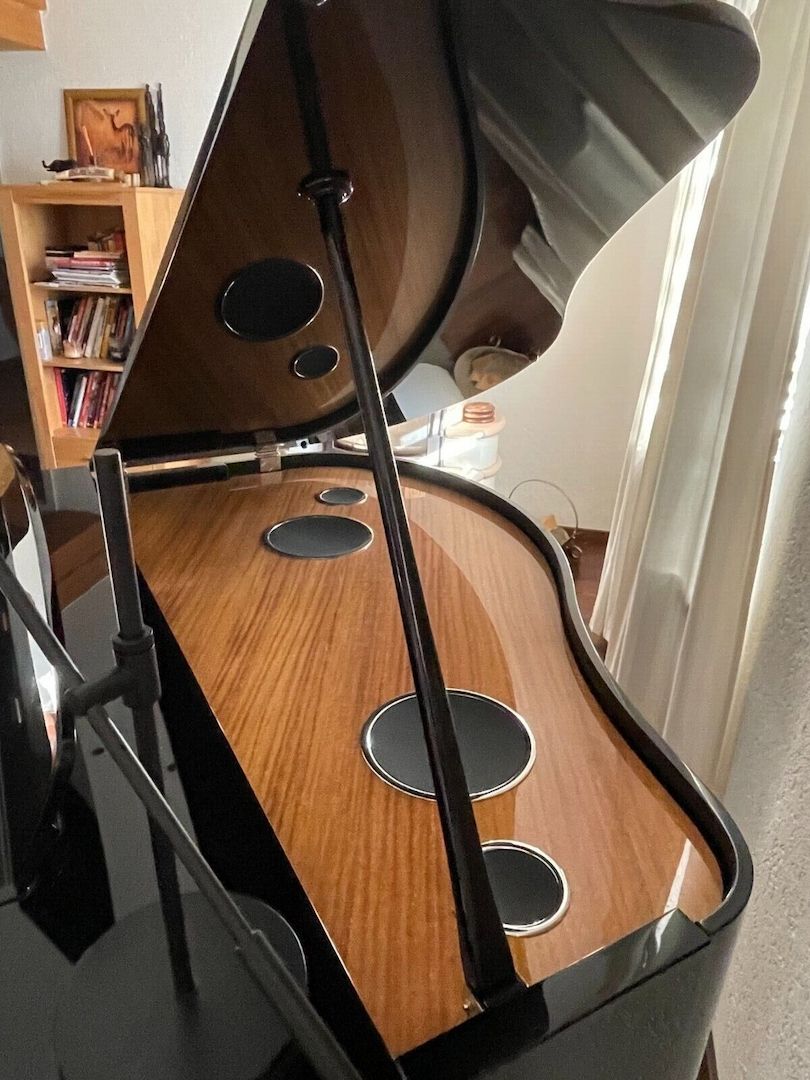 Yamaha Clavinova CLP-695 GP PE Digitalflügel Schwarz Hochglanz