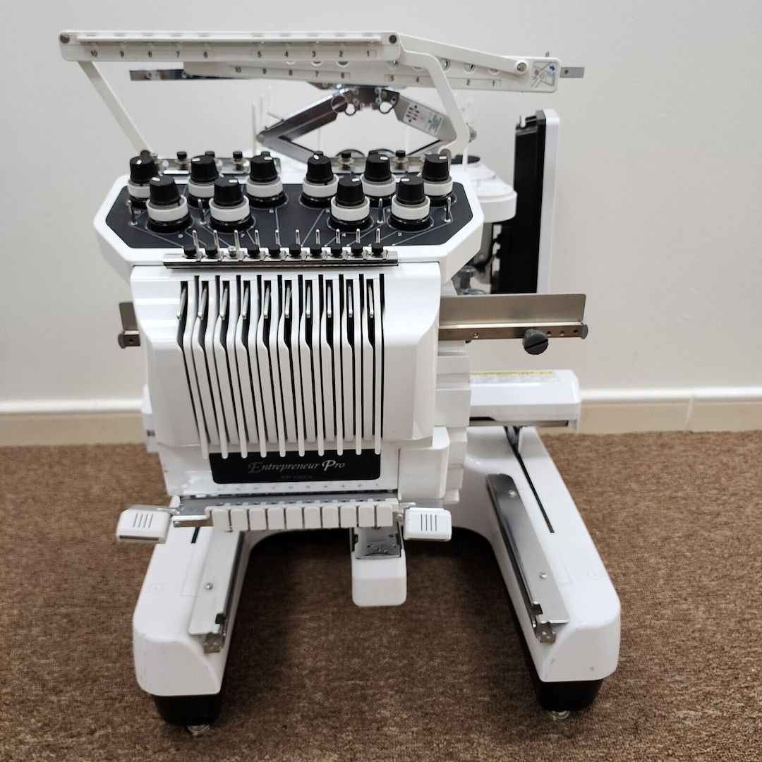Brother PR1000e Entrepreneur 10 Nadel Stickmaschine