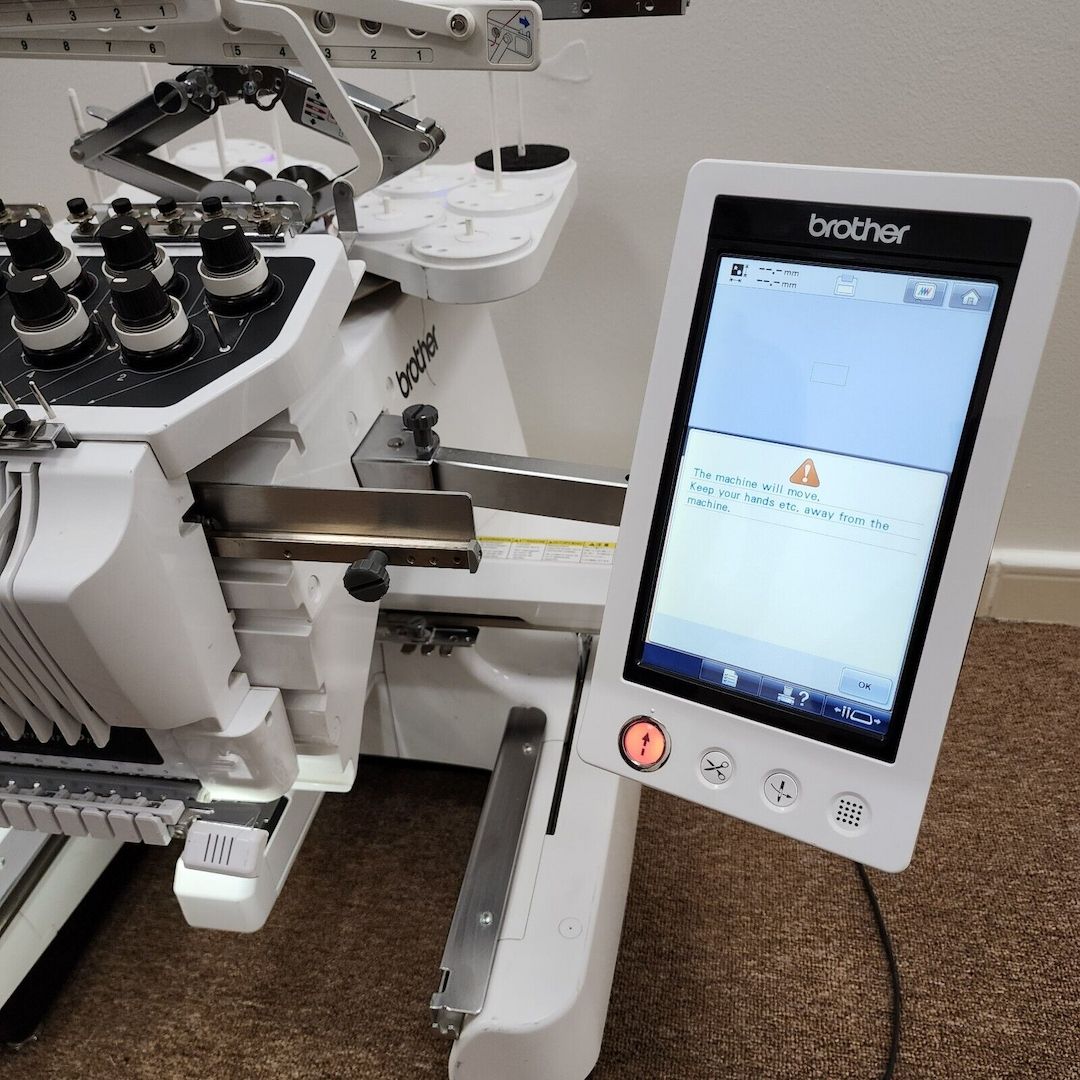 Brother PR1000e Entrepreneur 10 Nadel Stickmaschine