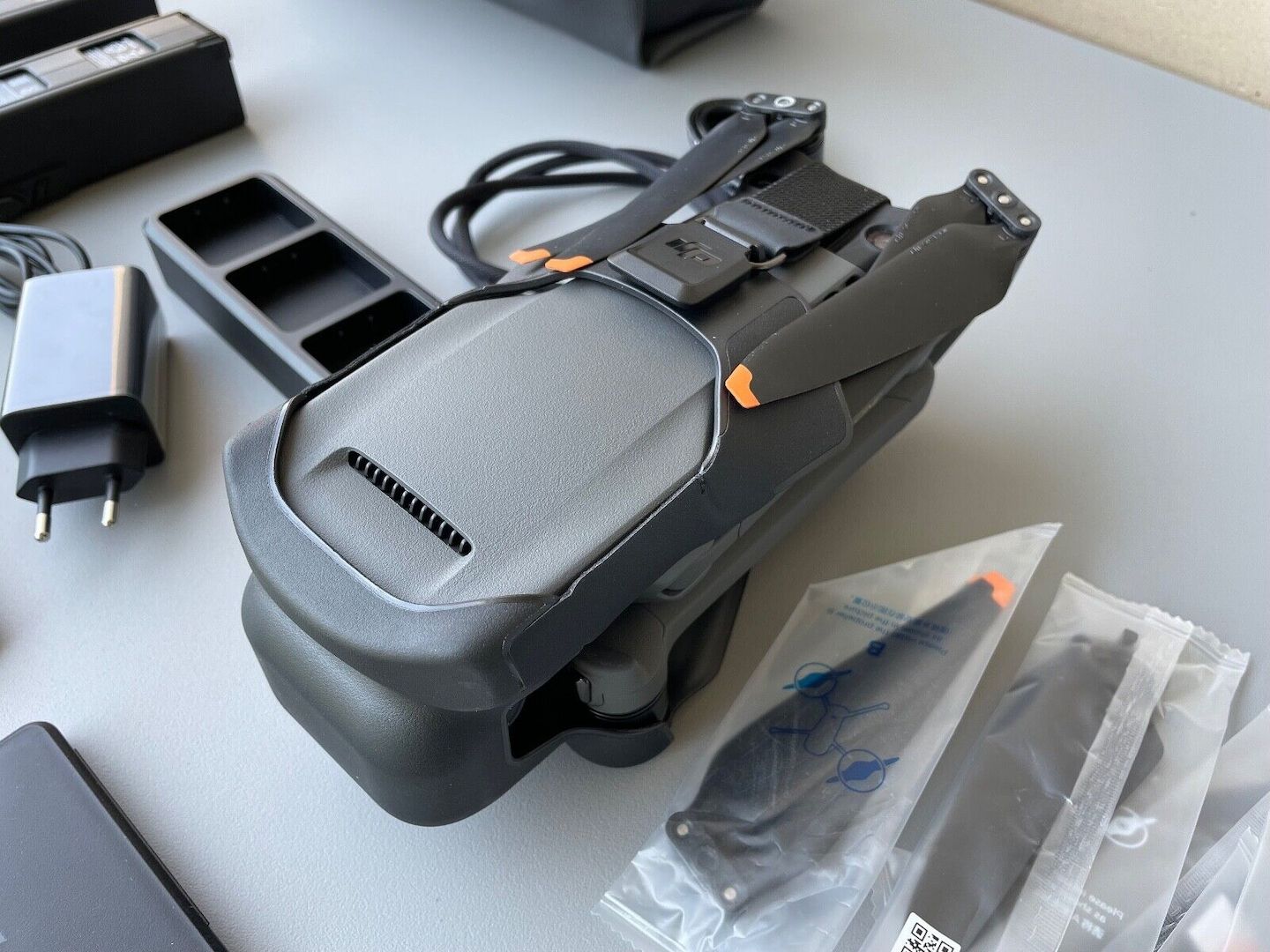 DJI Mavic 3 Cine Fly More Combo