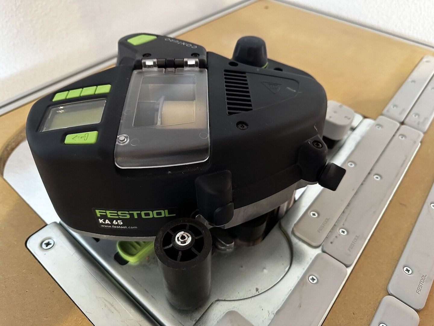 Kantenanleimer CONTURO KA 65-Set, Art.-Nr. 577840 + Tisch + Zubehör