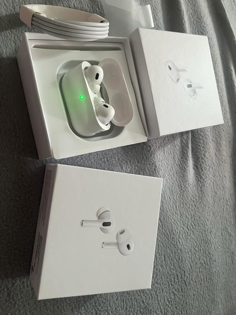 Apple AirPods