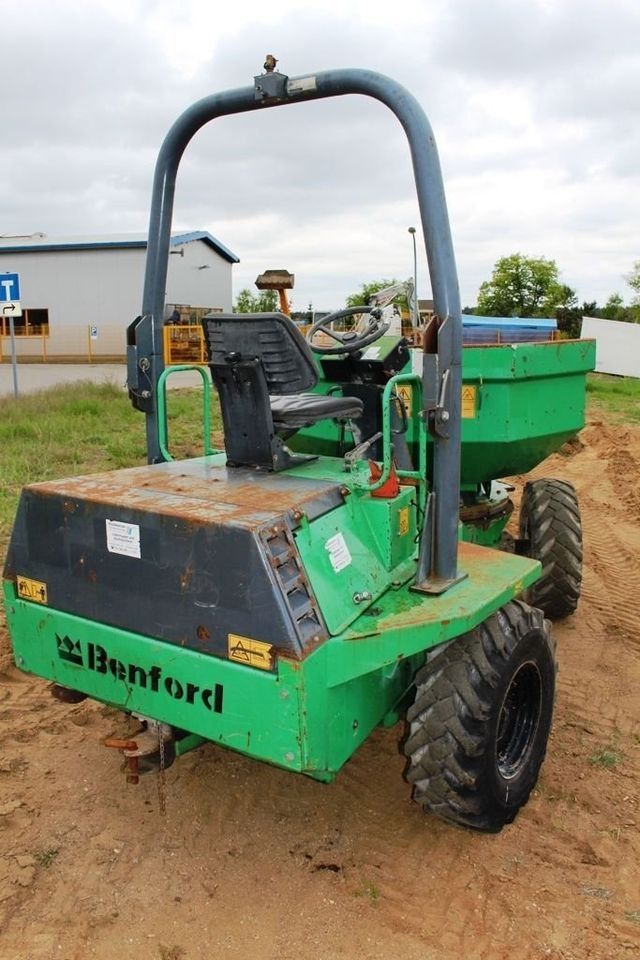 Dumper Benford mit ca.1,8 m³ Mulde, geländegängig, Allradantrieb, Deutz Diesel