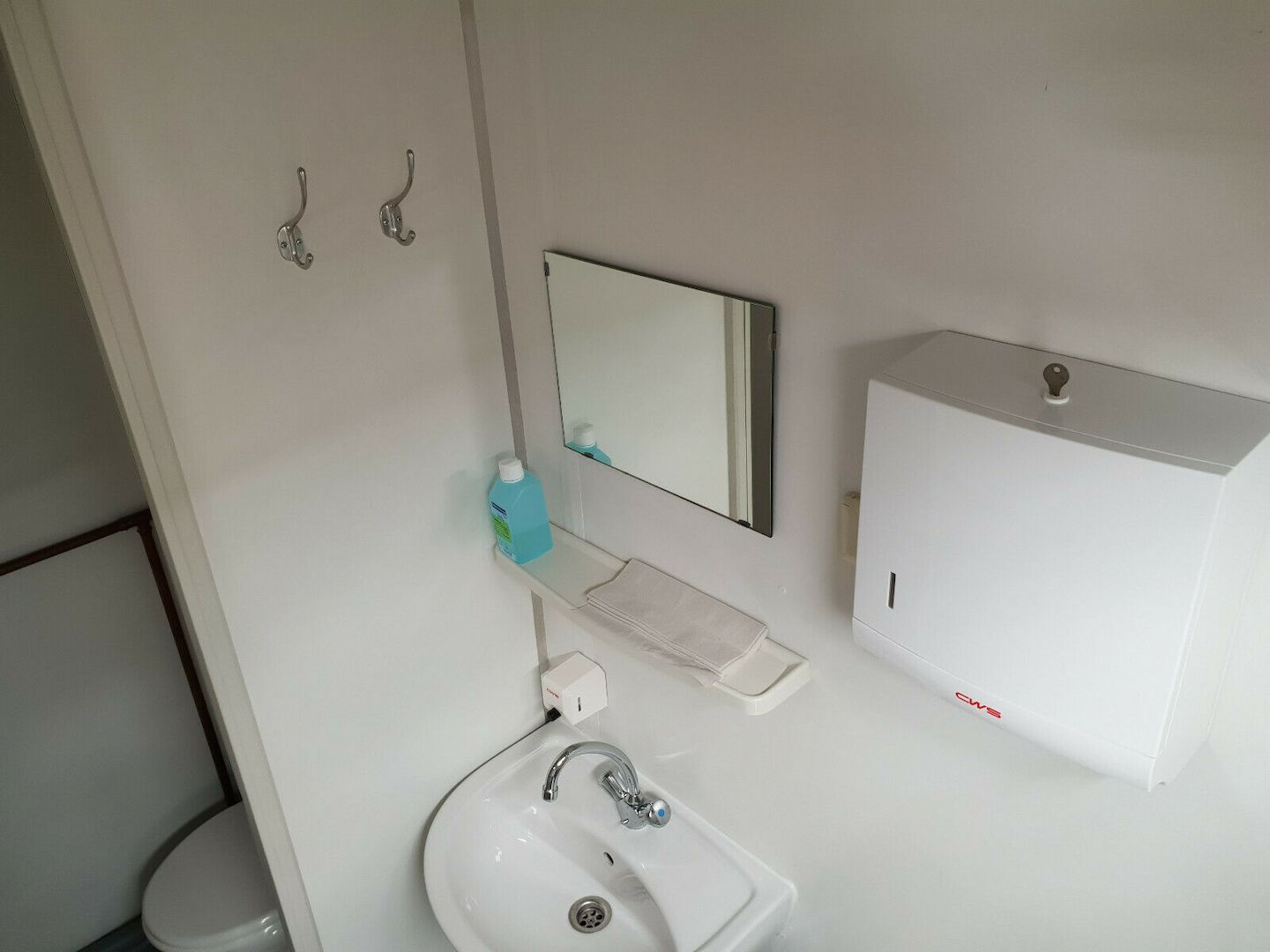 Baujahr 2011, Sanitärcontainer Knauss RZ 1,45, WC Container Toilettencontainer