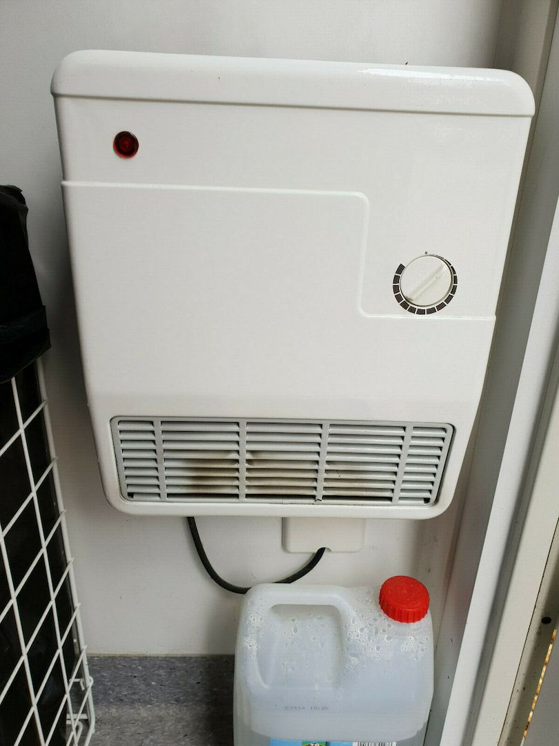 Baujahr 2011, Sanitärcontainer Knauss RZ 1,45, WC Container Toilettencontainer