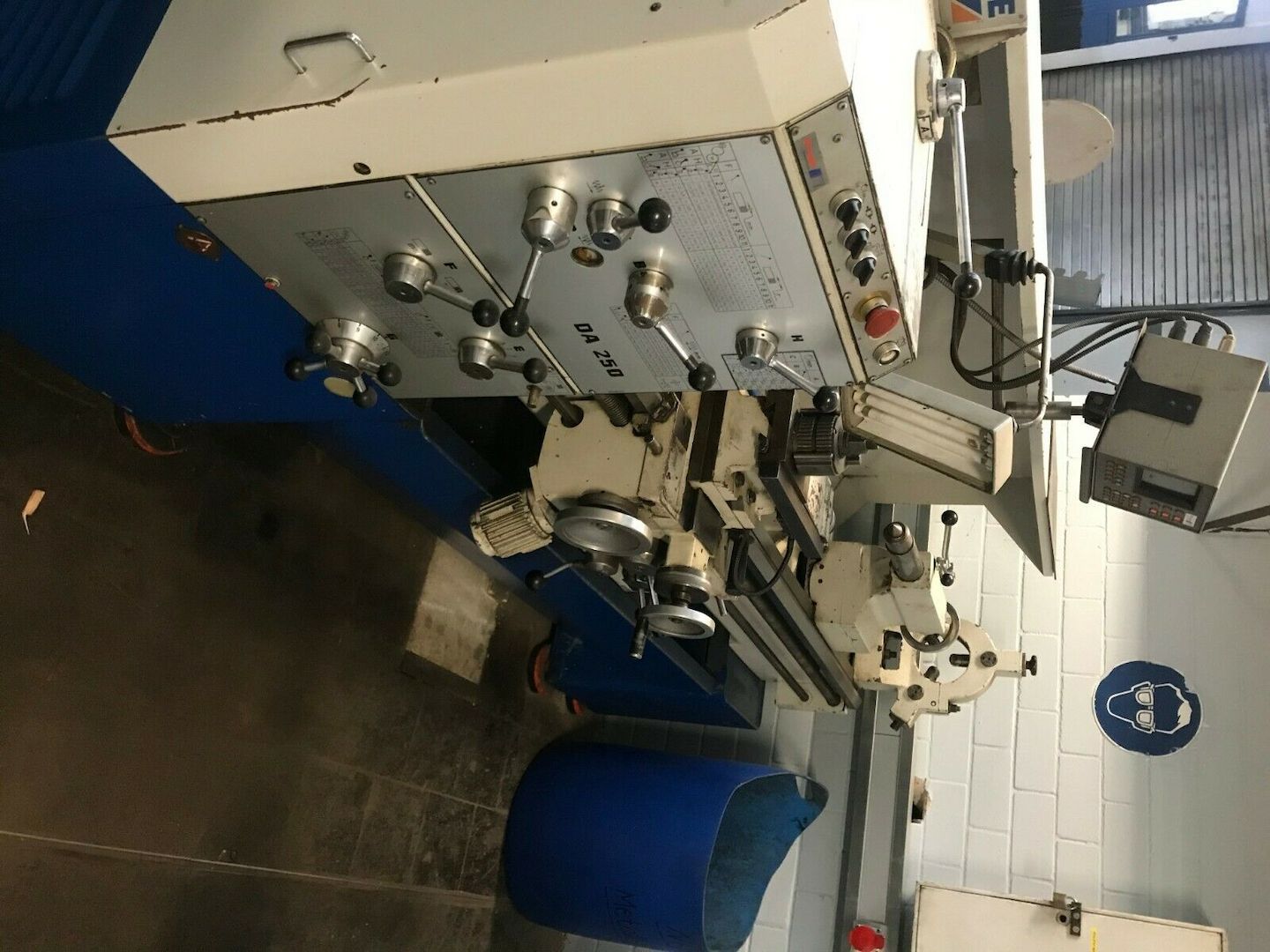 Drehmaschine Quantum D 310x910 SGE