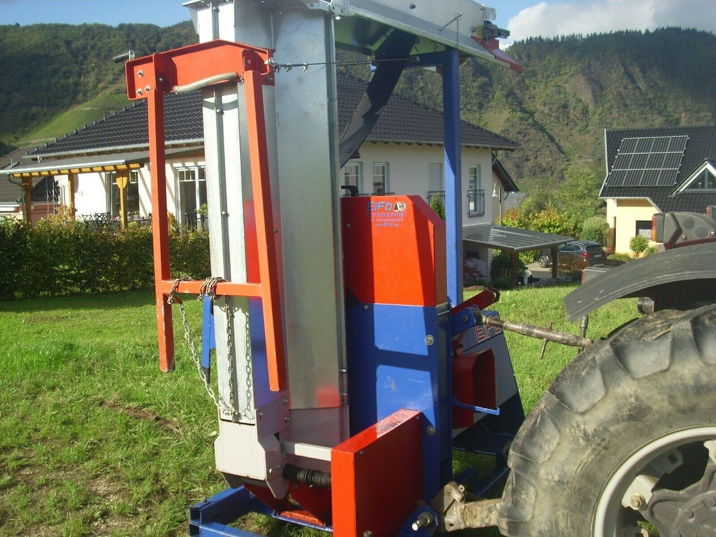 EiFo Kreissäge mit Förderband, Wippsäge, Brennholzsäge