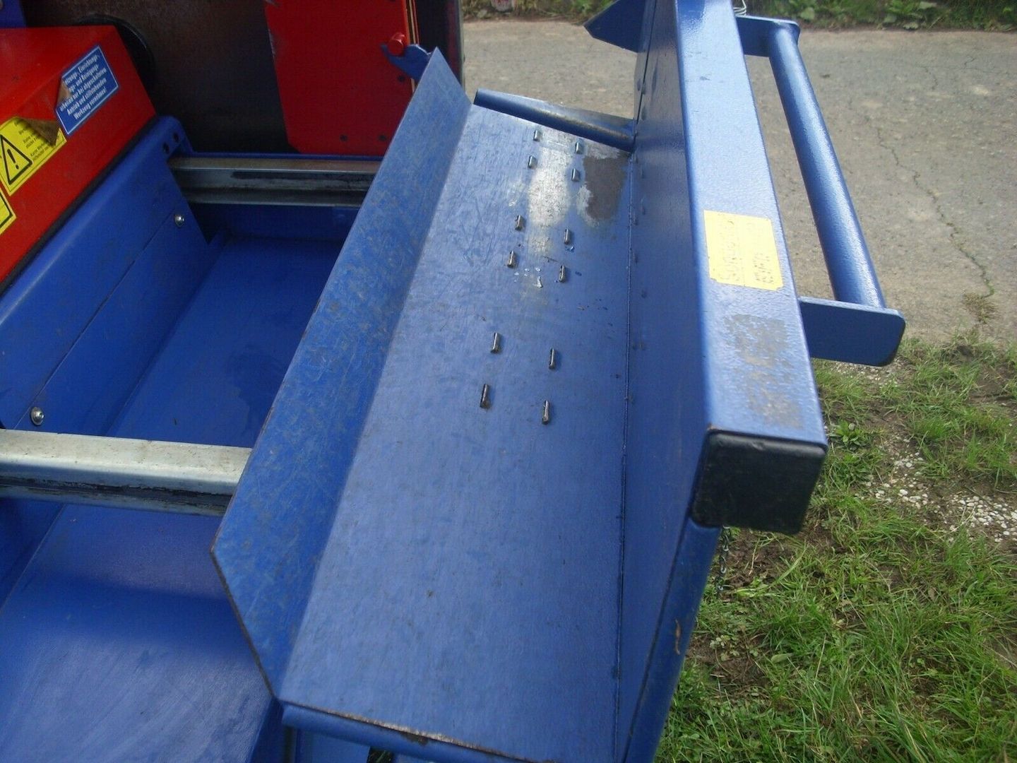 EiFo Kreissäge mit Förderband, Wippsäge, Brennholzsäge