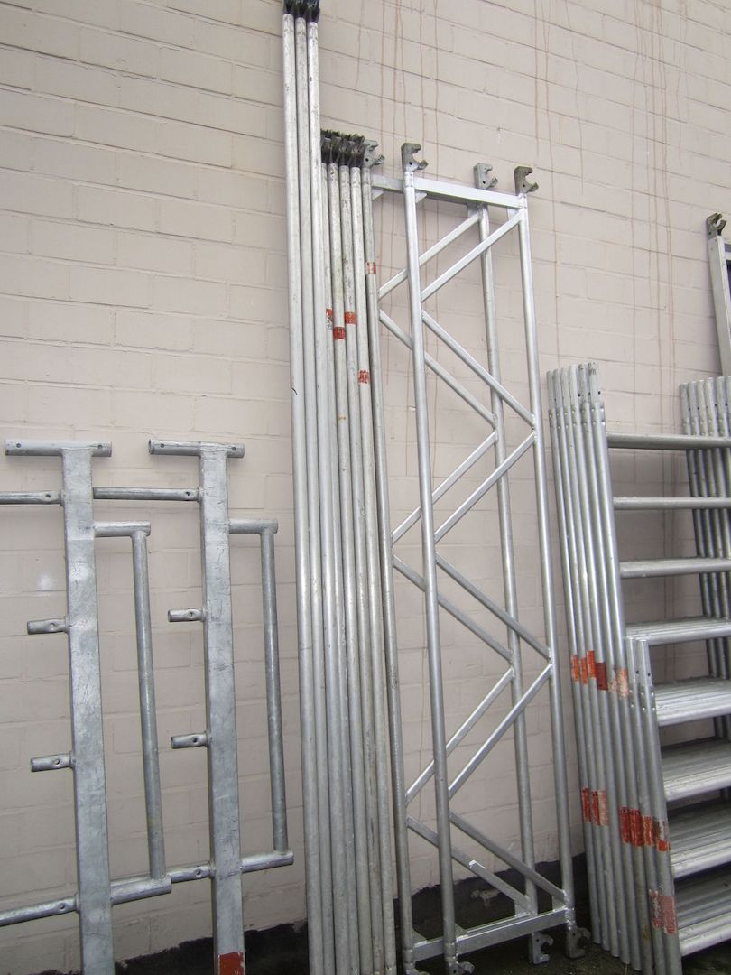 Gerüst Rollgerüst Baugerüst Layher Aluminium AH 8,5m