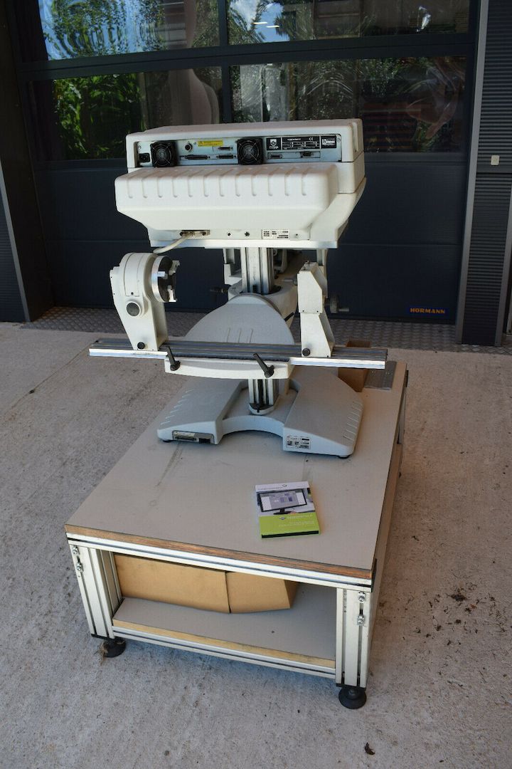 Graviermaschine Fräsmaschine CNC Gravograph IS 400 inkl Gravostyle 8 + Dongle