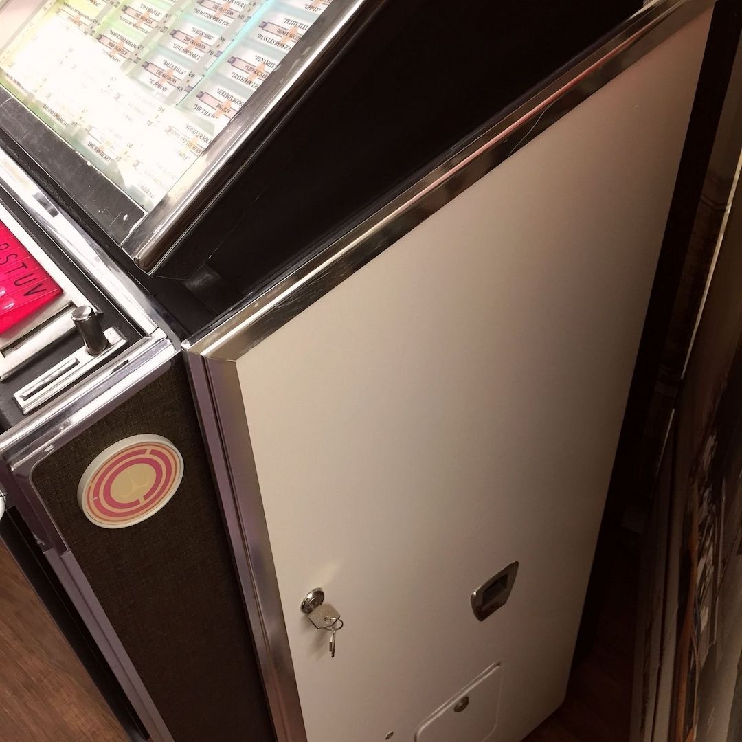 Jukebox  Musikbox  Rock Ola Rhapsody